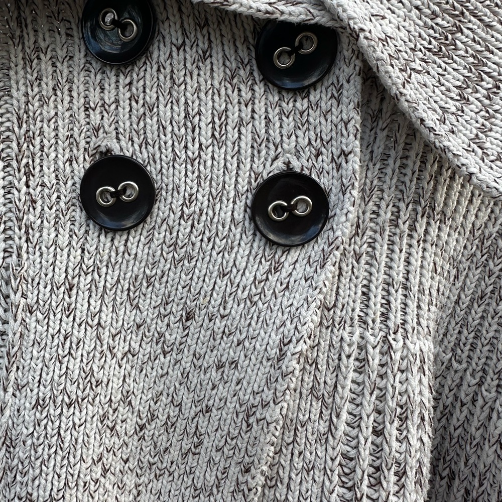 Cache  Buttoned Brown /White  Sweater Cape- Sophisticated Eye catching Style - Picture 3 of 16